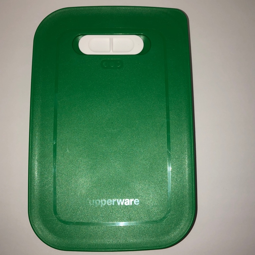 NWOT Tupperware FridgeSmart - Picture 3 of 4